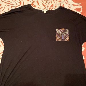 Black mid-length sleeve top